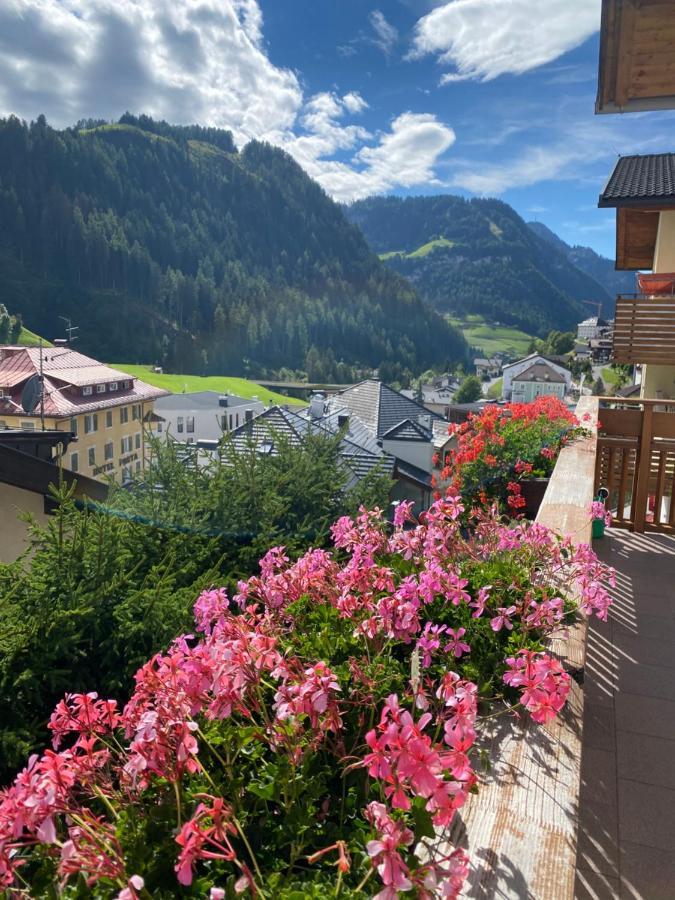 Amalia Apartment Santa Cristina Val Gardena 外观 照片